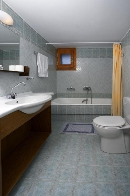 Hotel Semeli Goura Habitación foto