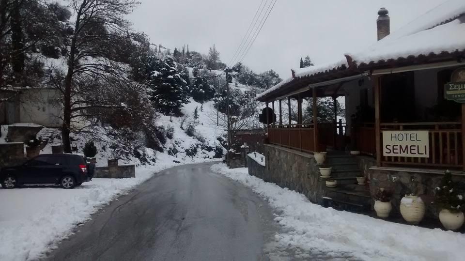 Hotel Semeli Goura Exterior foto